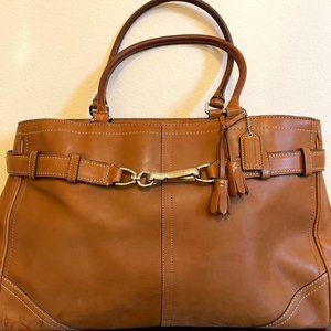 Gorgeous Leather Coach Handbag